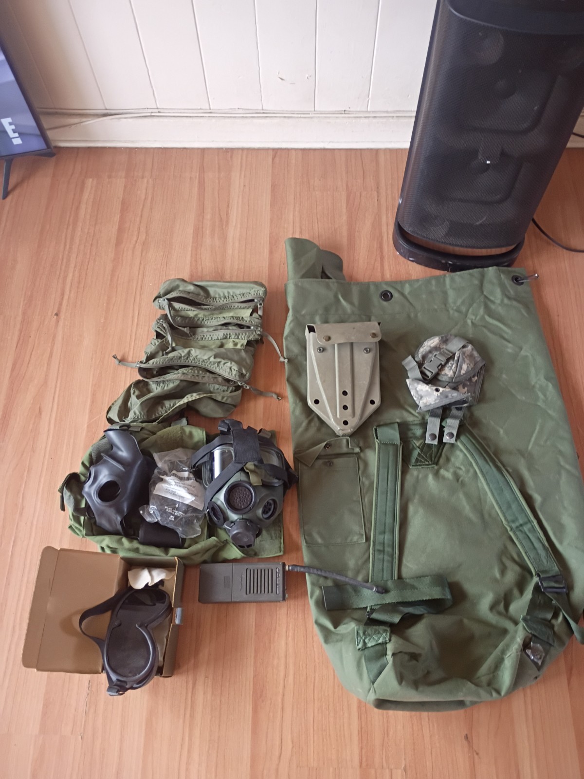 Vintage Military Assorted Lot