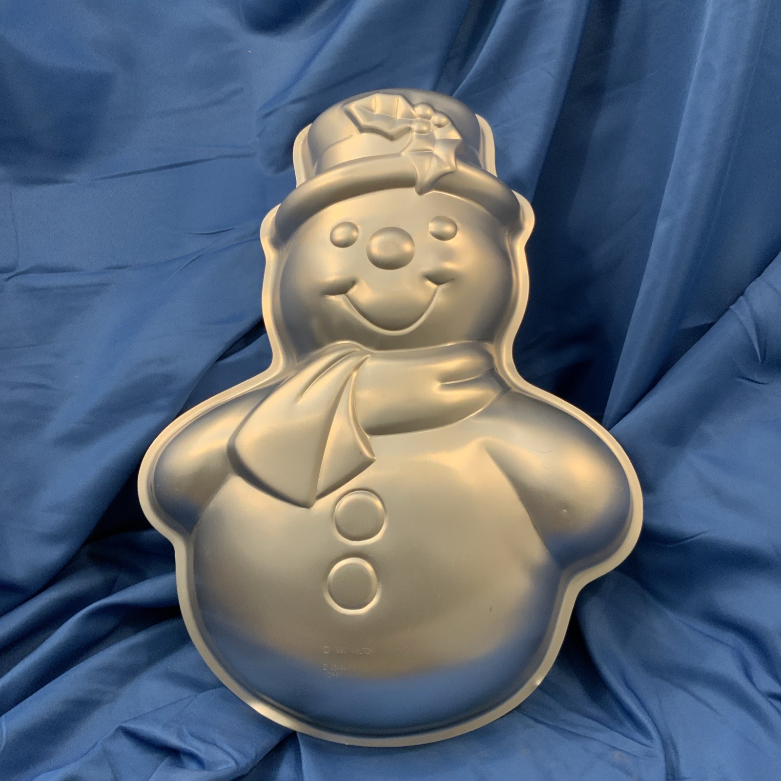 Vintage Wilton Snowman Cake Pan Cake Mold 2105-9495 Holly Hat Baking Dish 15″