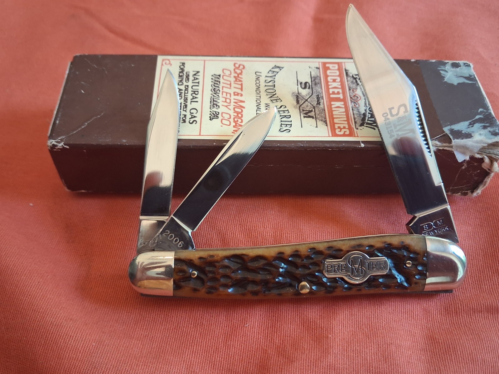 Schatt Morgan 043154 Premier Whittler 2006 Pocket Knife