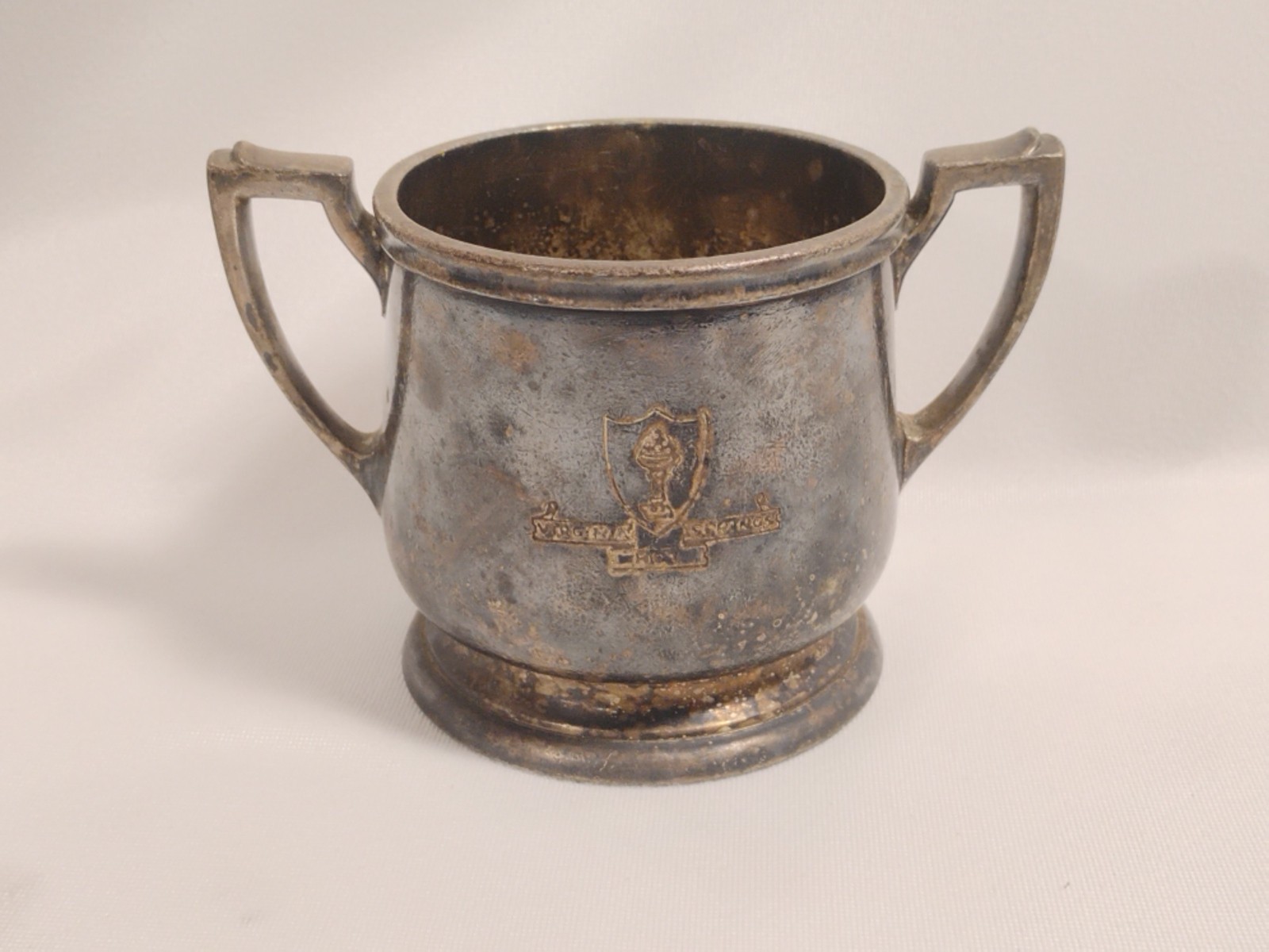Vtg Virginia Hot Springs The Homestead 12 o Trophy Cup Shield Logo International