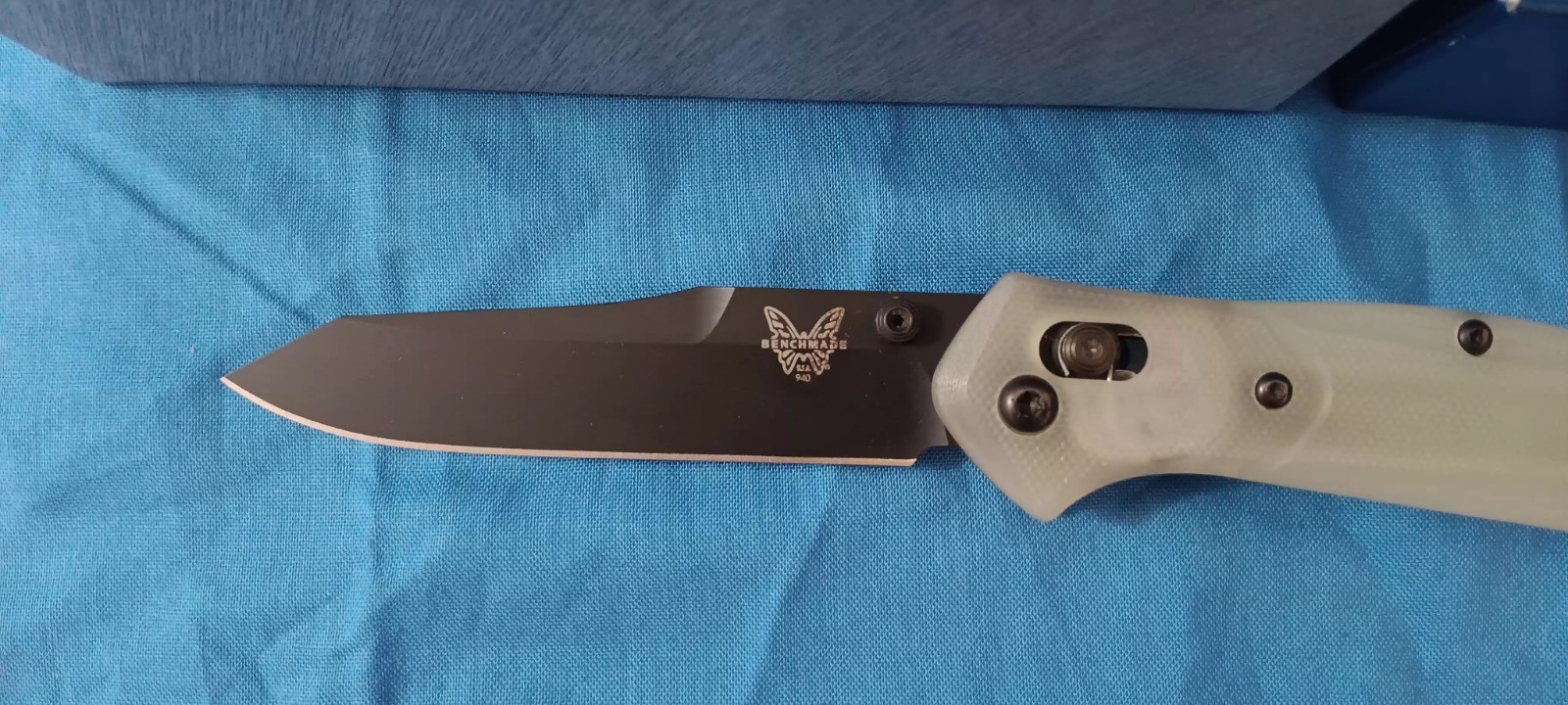 Benchmade 940BK-2004 Osborne Axis Blade HQ Black M4 G10 Jade Handle