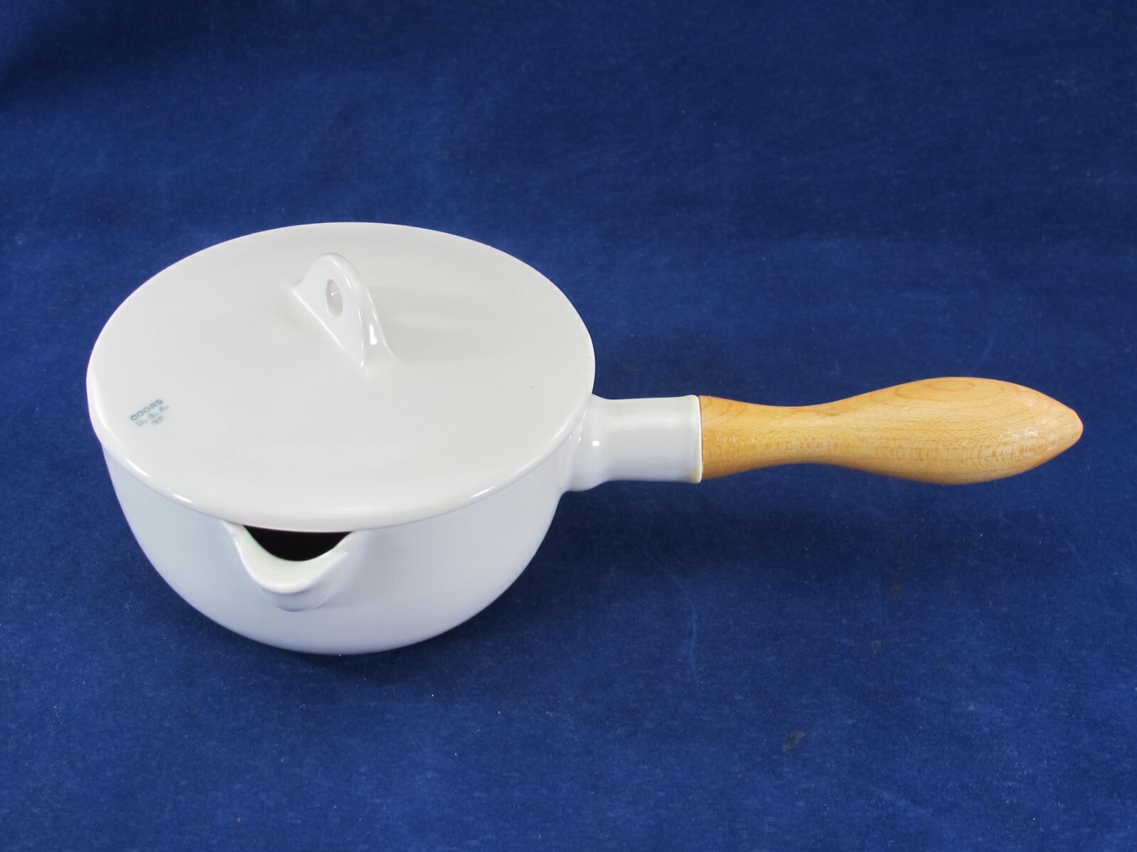 Coors Porcelain Labware MEASURING CUP 41-N Lid 09 Wooden Handle 1940s Set 2 USAi