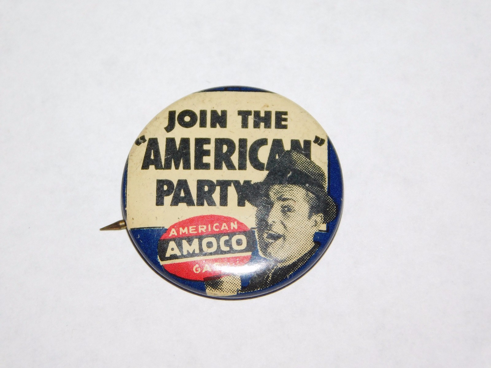VINTAGE AMOCO OIL COMPANY GAS JOIN THE AMERICAN PARTY PIN BACK BUTTON