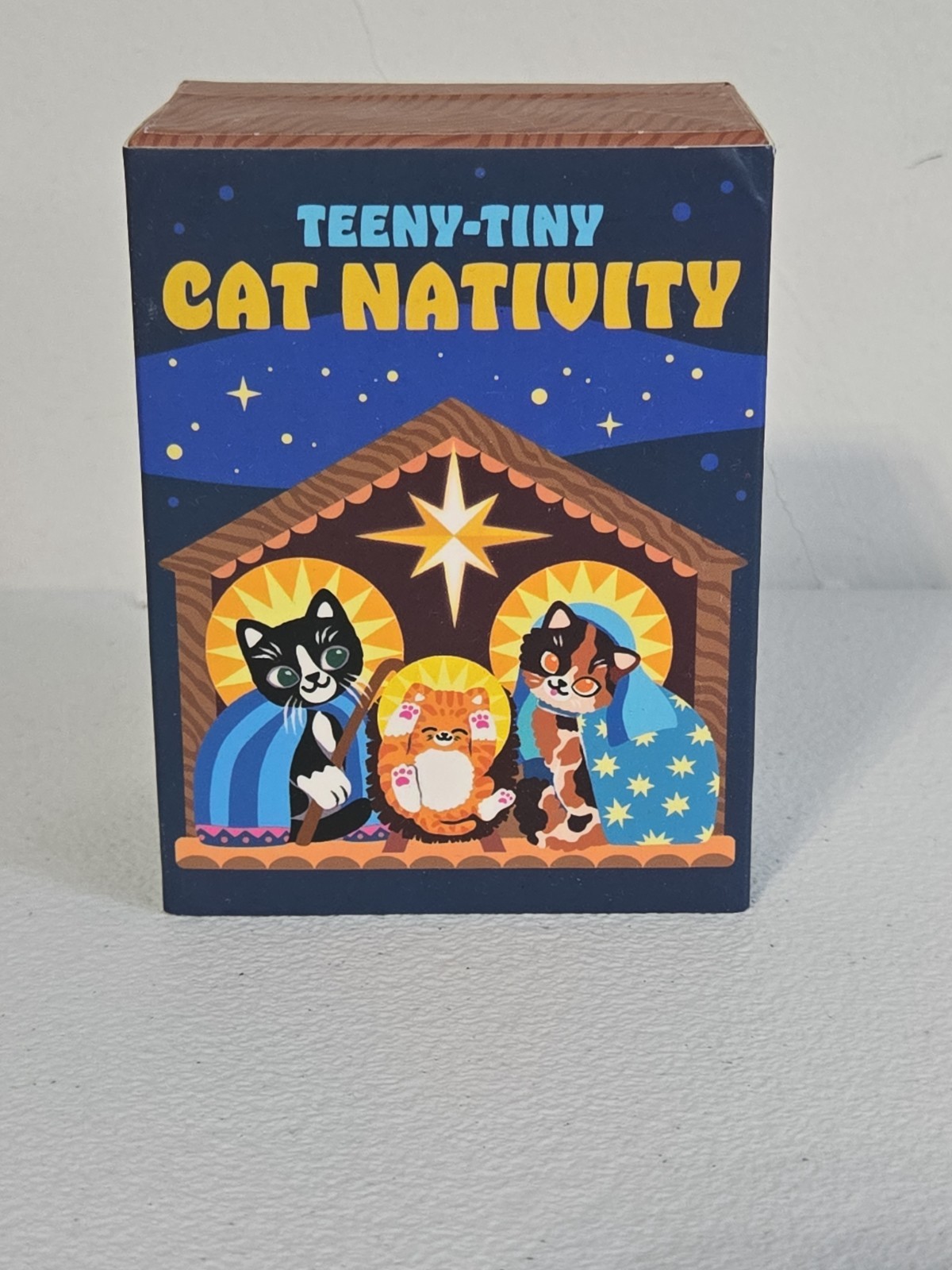 NIB Running Press Christmas Cat Nativity Desktop Catmas Cats Toy Gift Rp Minis