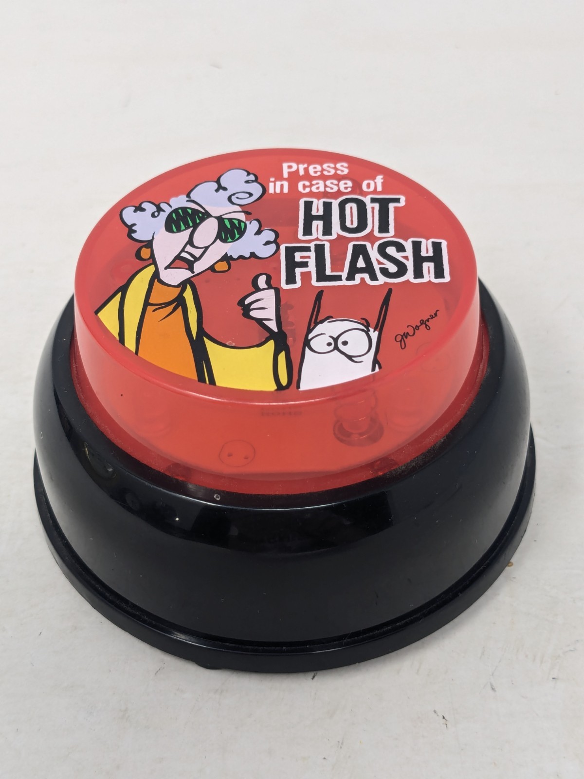 Hallmark Sound Button | Maxine : Grumpy Old Lady Press In Case Of Hot Flash