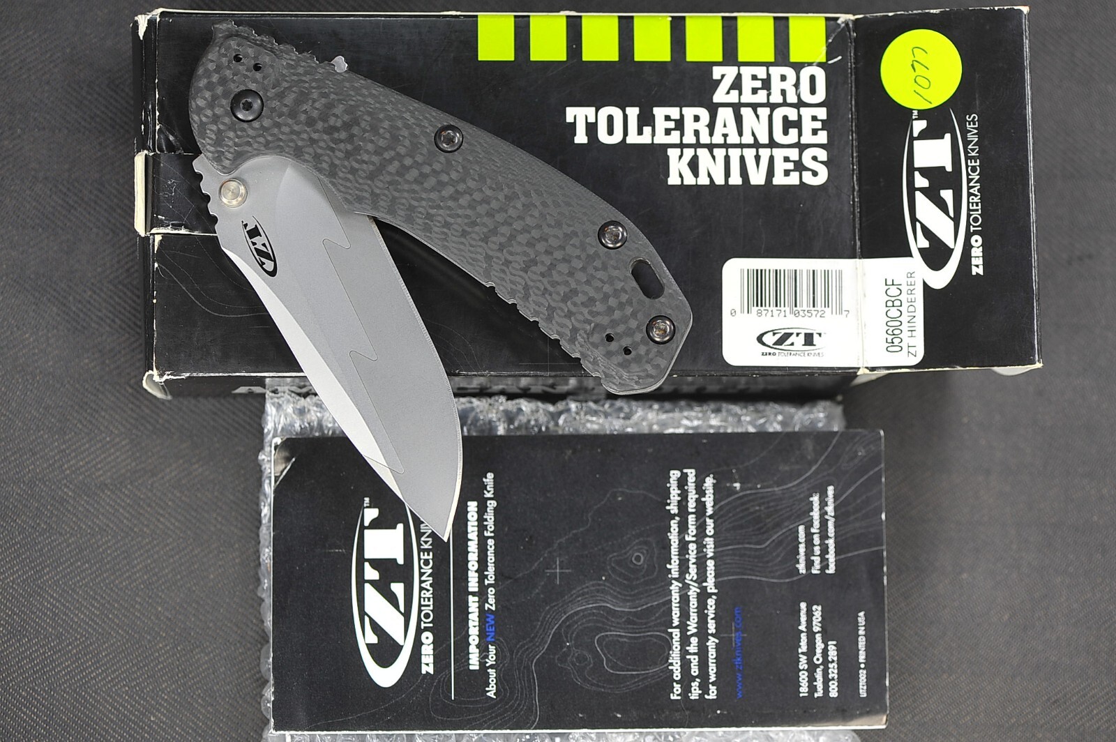 Zero Tolerance Limited Edition 0560 CBCF S110V/14C28 Blade. Carbon Fiber Handle