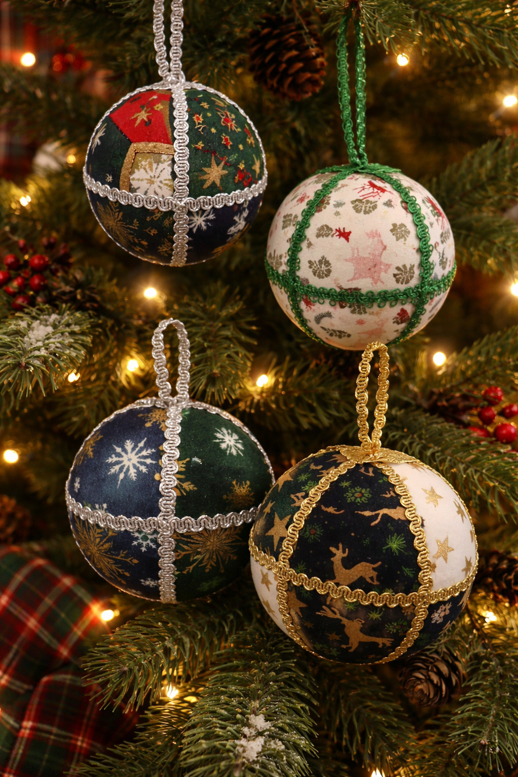Handmade European Christmas Tree Ornaments Child Pet Safe LOT FOUR *SHIPS FAST*