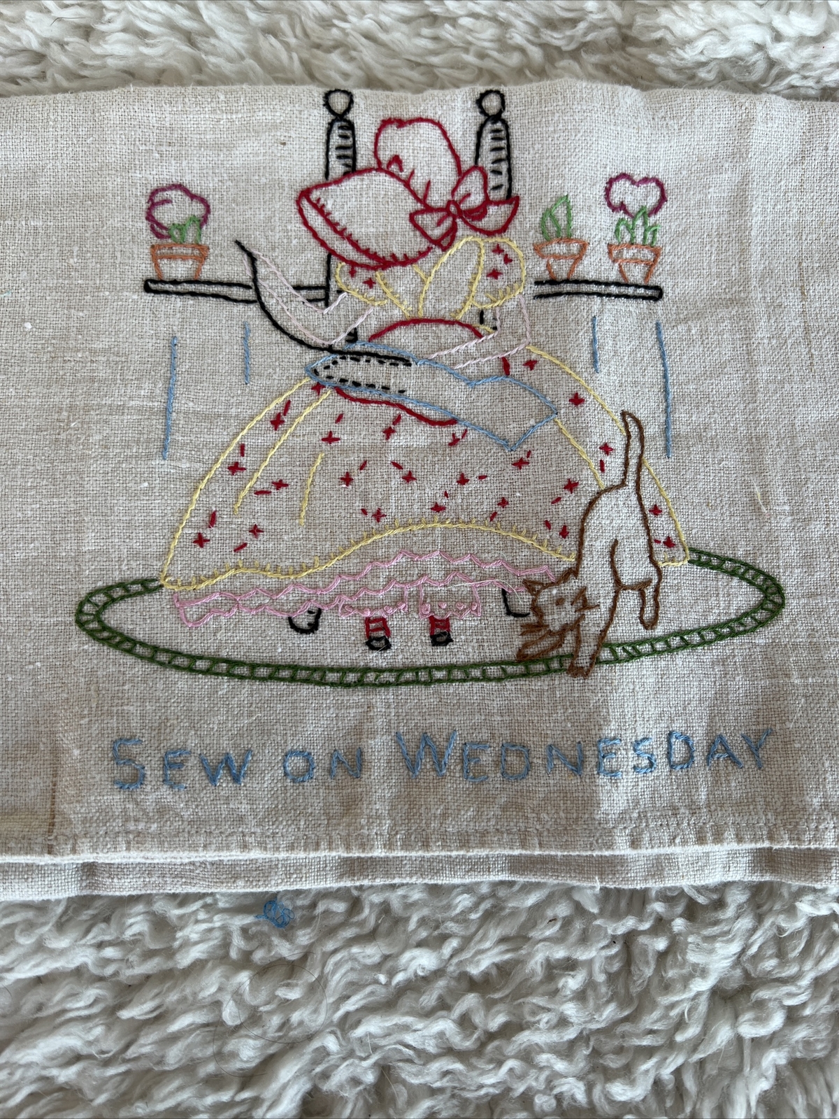VINTAGE Hand EMBROIDERED Sew on Wednesday KITCHEN Dish Towel Granny Core