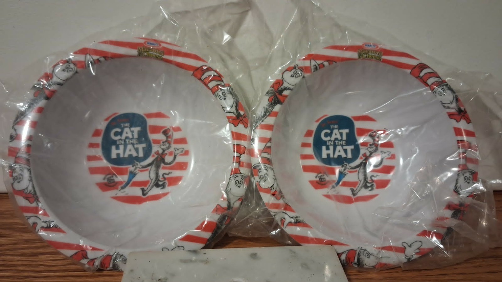 Vtg. Kraft Macaroni & Cheese Dr. Suess “Cat in the Hat” 2 Melamine Bowls (NIP)