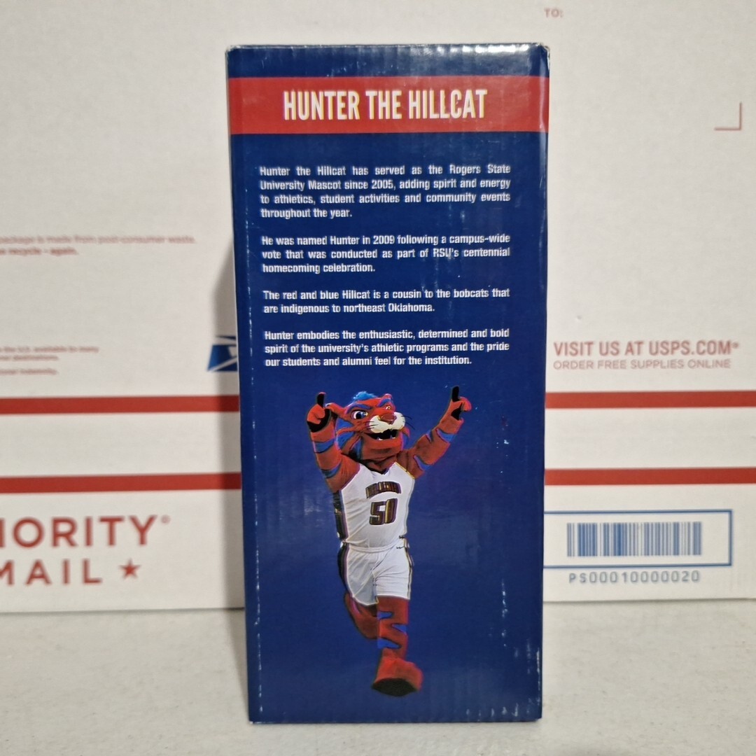 Hunter the Hillcat Mascot Golf Bobblehead RSU Rogers State University Rare