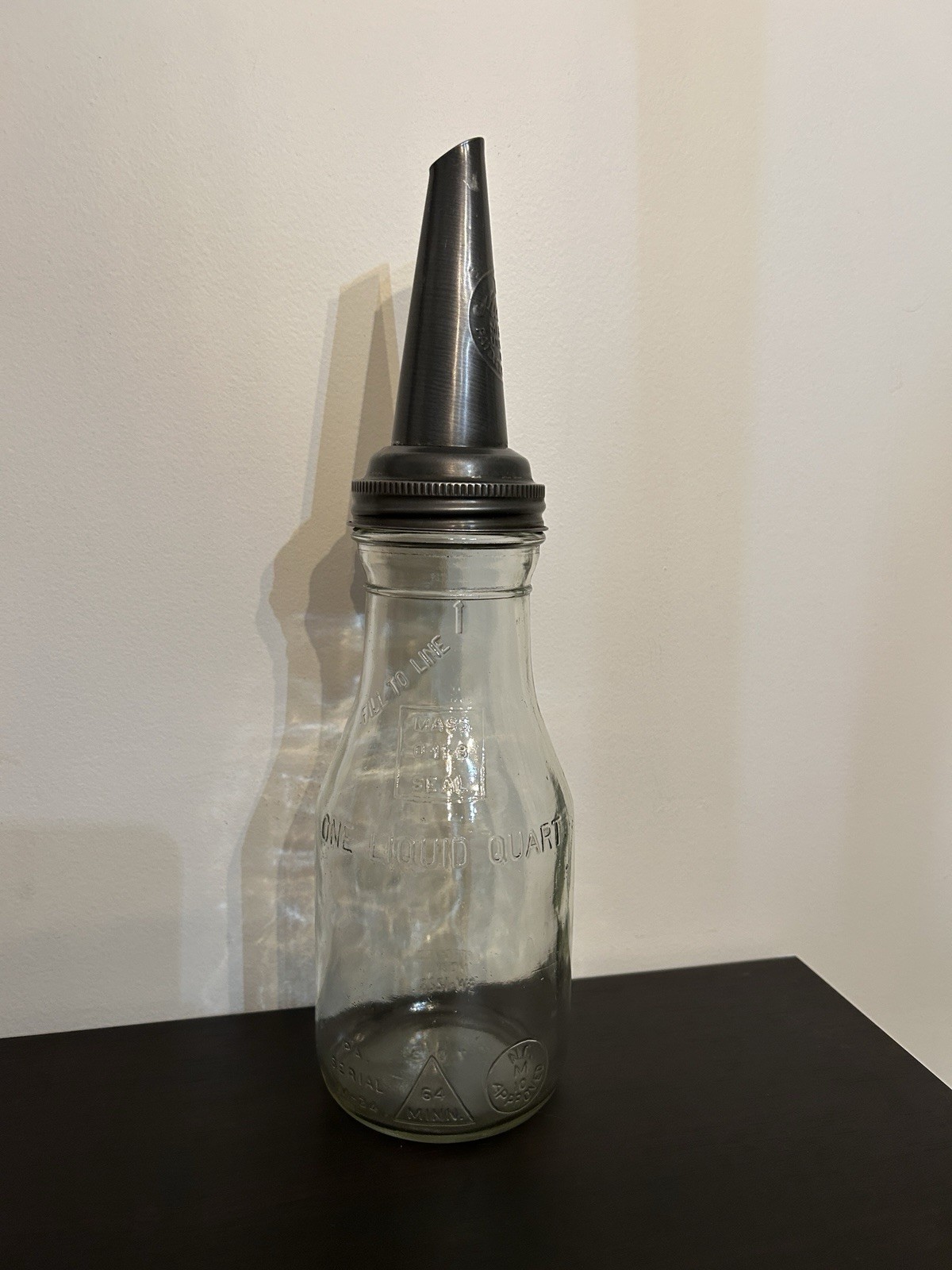 Rare Version Vintage Master MFG CO Glass Quart Oil Bottle and Metal Spout