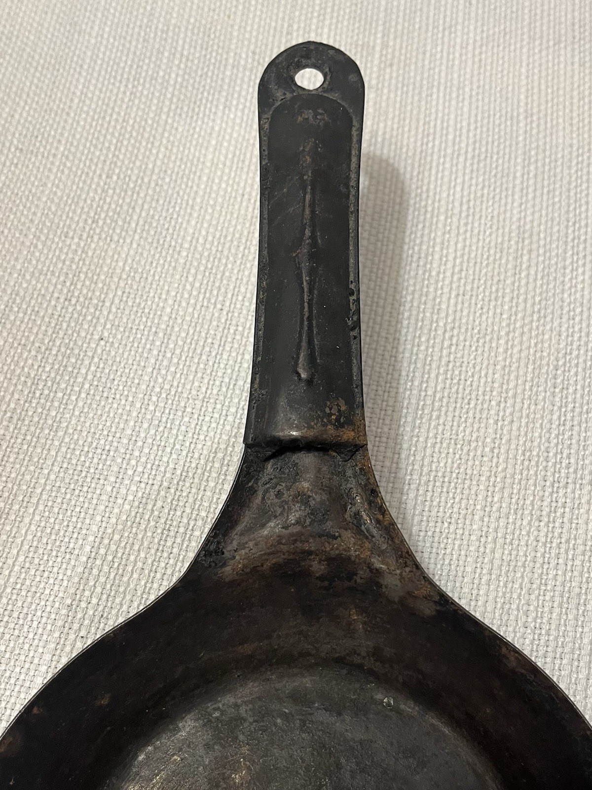 Vintage Mix Lot Of 2 Metal Cold Handle Cowboy Pan Camping Skillets 8.5” & 6”