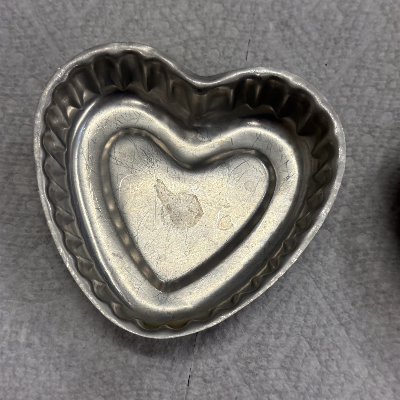 Vintage Aluminum Heart Baking Molds Lot of 5 Mini Cake Jello Tin Pans