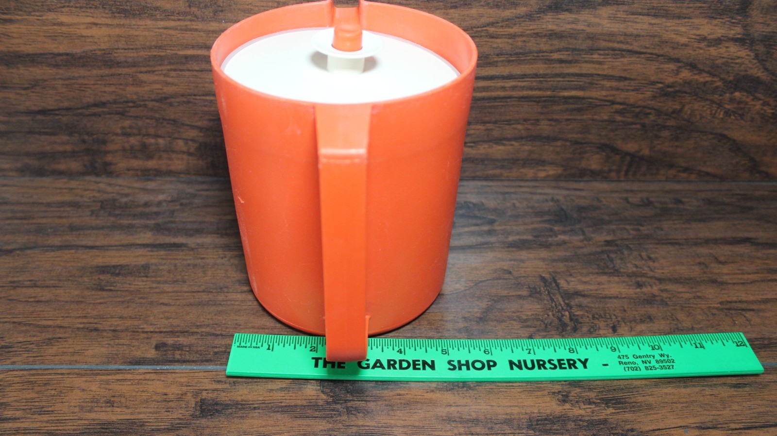 Vintage Retro Tupperware Push Button Water Juice Pitcher 1.5 QT, ORANGE