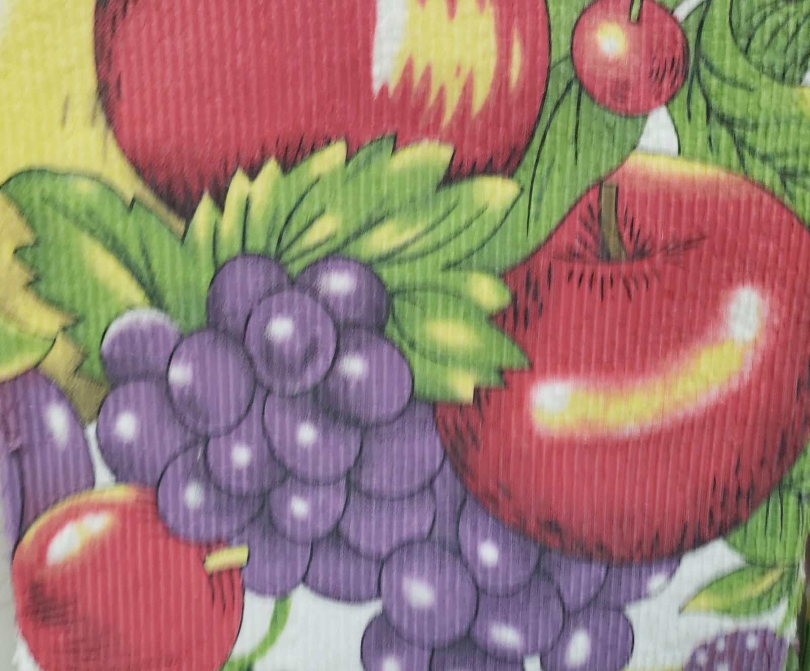 2 SAME KITCHEN MICROFIBER TOWELS (15″x25″) BRIGHT FRUITS