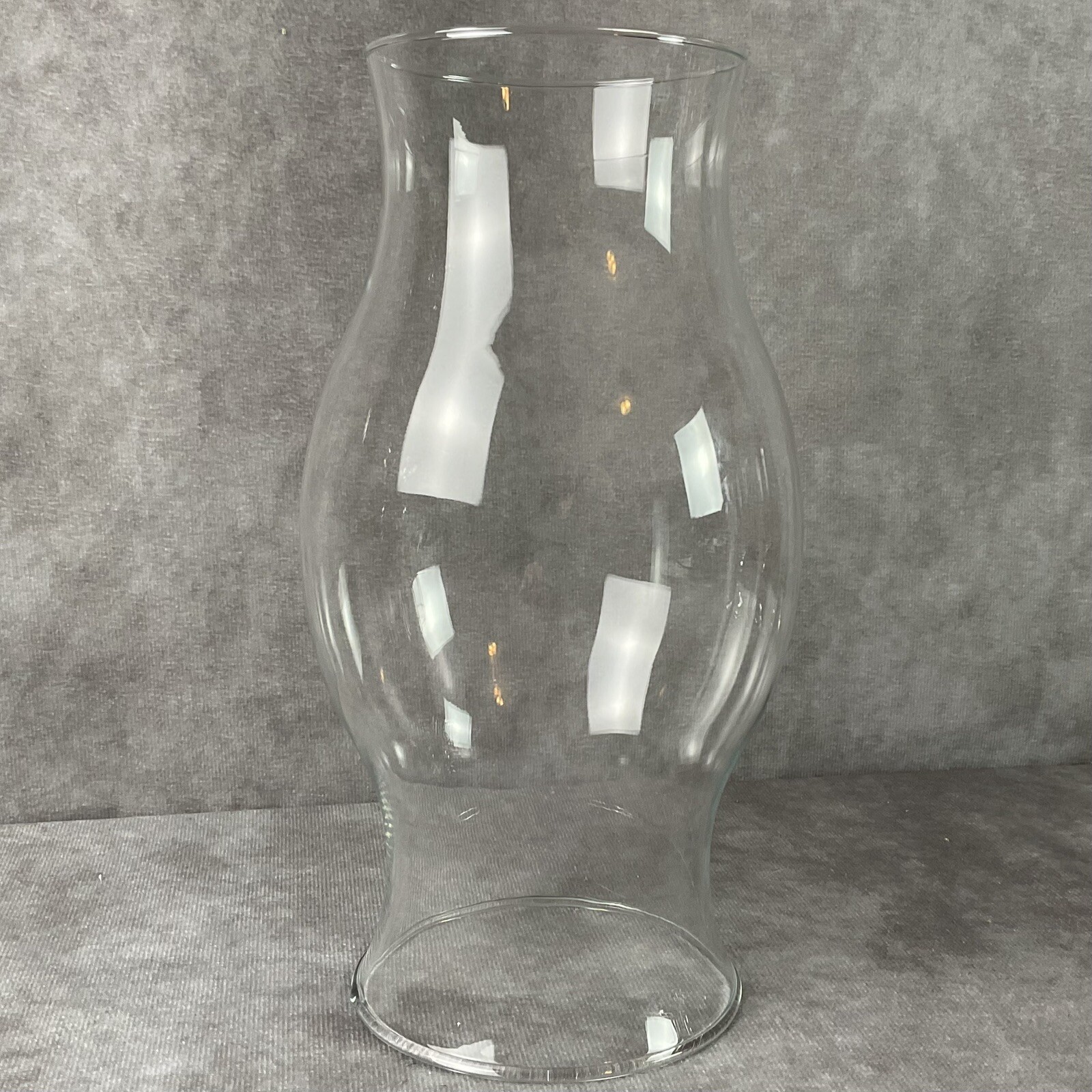 Vintage 8 3/8″ Tall Clear Glass Hurricane Candle Lamp Shade Chimney Globe