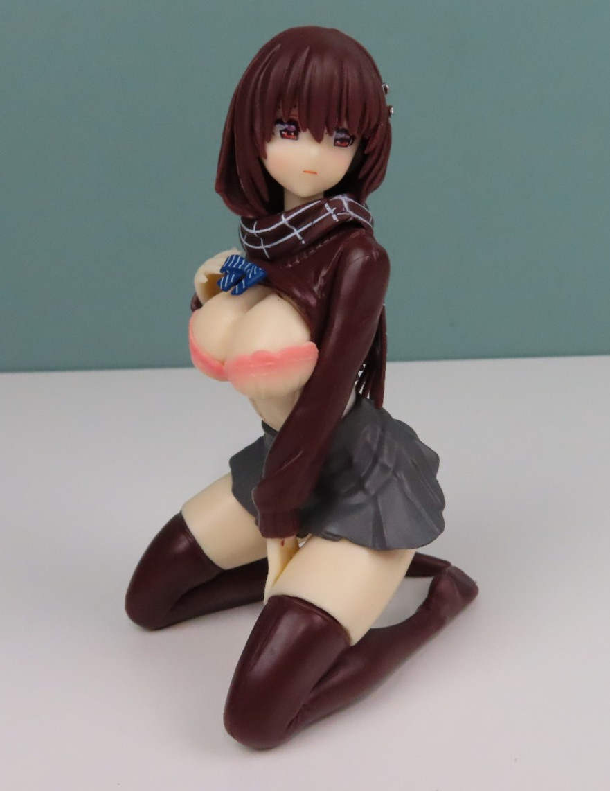 Anime Kneeling Girl – The Schoolgirl – PVC Figure w/removable pieces, Brand new!