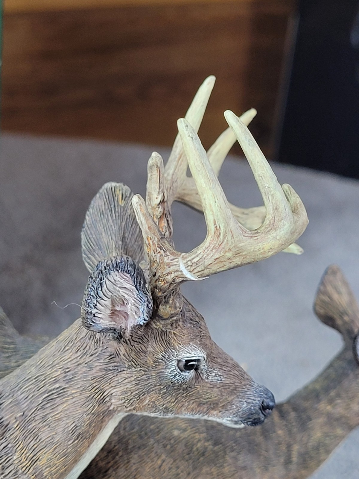 Terry Redlin The Hadley Collection “Autumn Run” Whitetail Deer Sculpture /4500