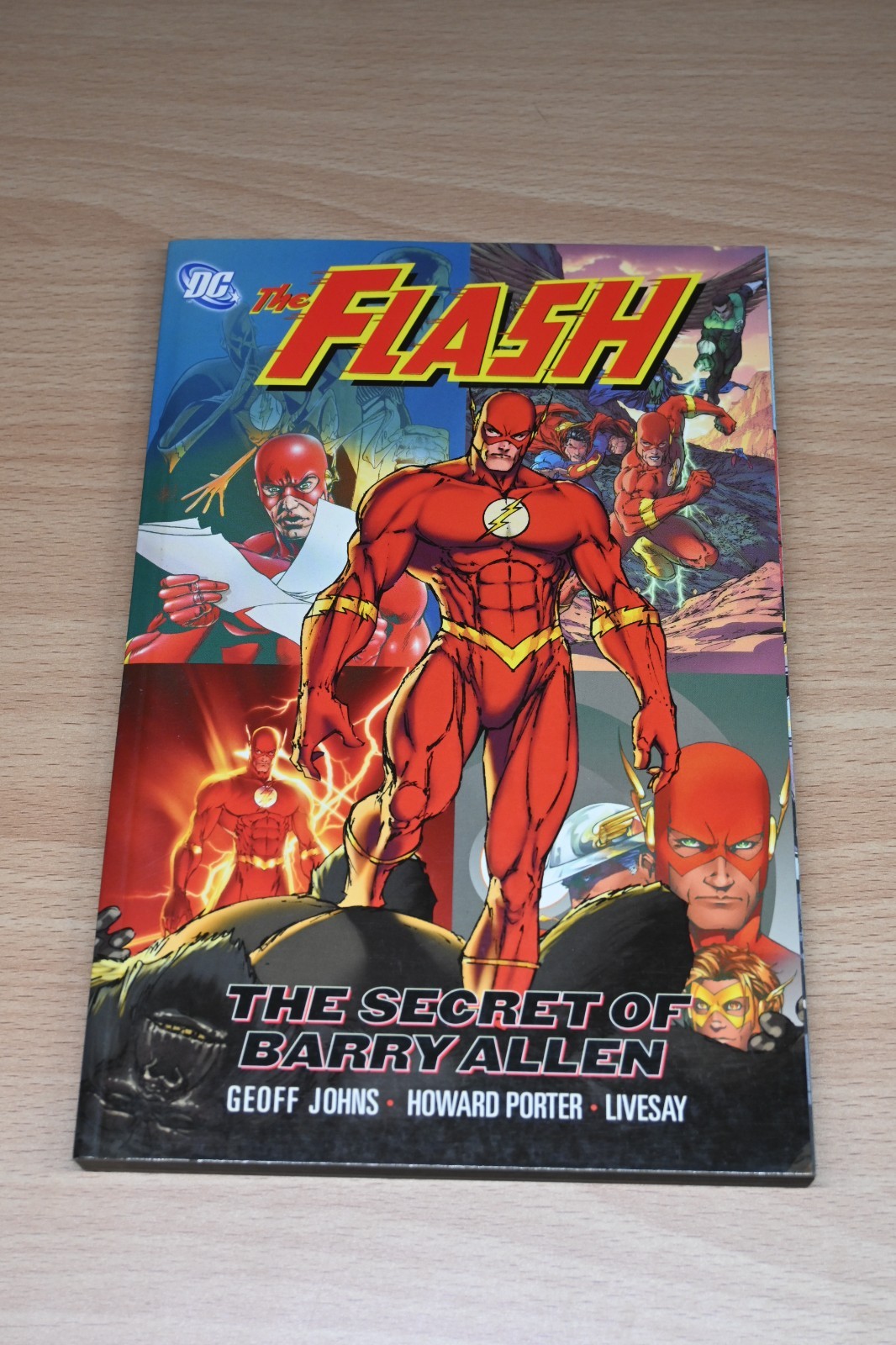 The Flash The Secret of Barry Allen TPB (2005 First Printing)