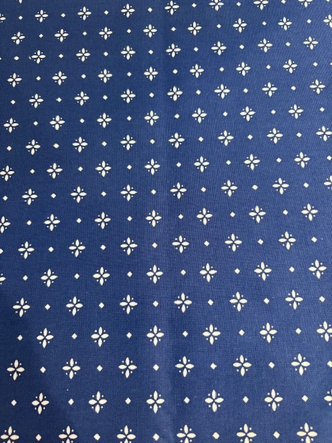 Custom-made w/ Ret LONGABERGER Classic Blue fabric table runner / table runner