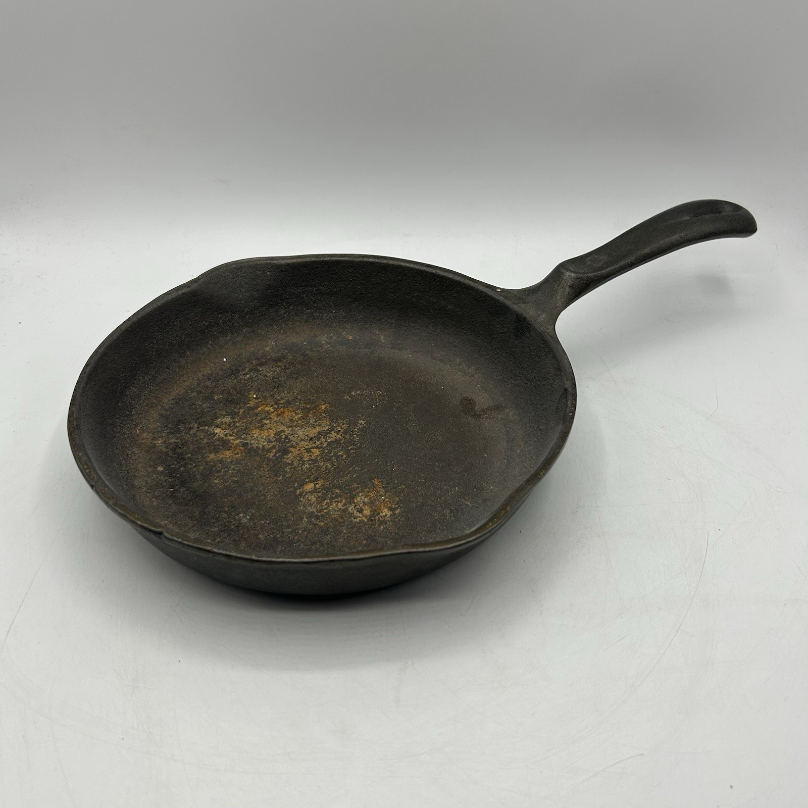 2 Vintage Cast Iron WAGNERS 1891 Original Cookware Set 6.5” 8″ Skillet Fry Pans