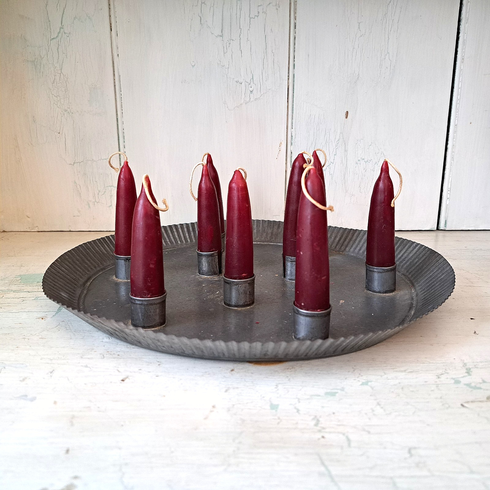VTG Primative Style Crimped Tin Multi Candle Holder 12″ Centerpiece WITH Candles
