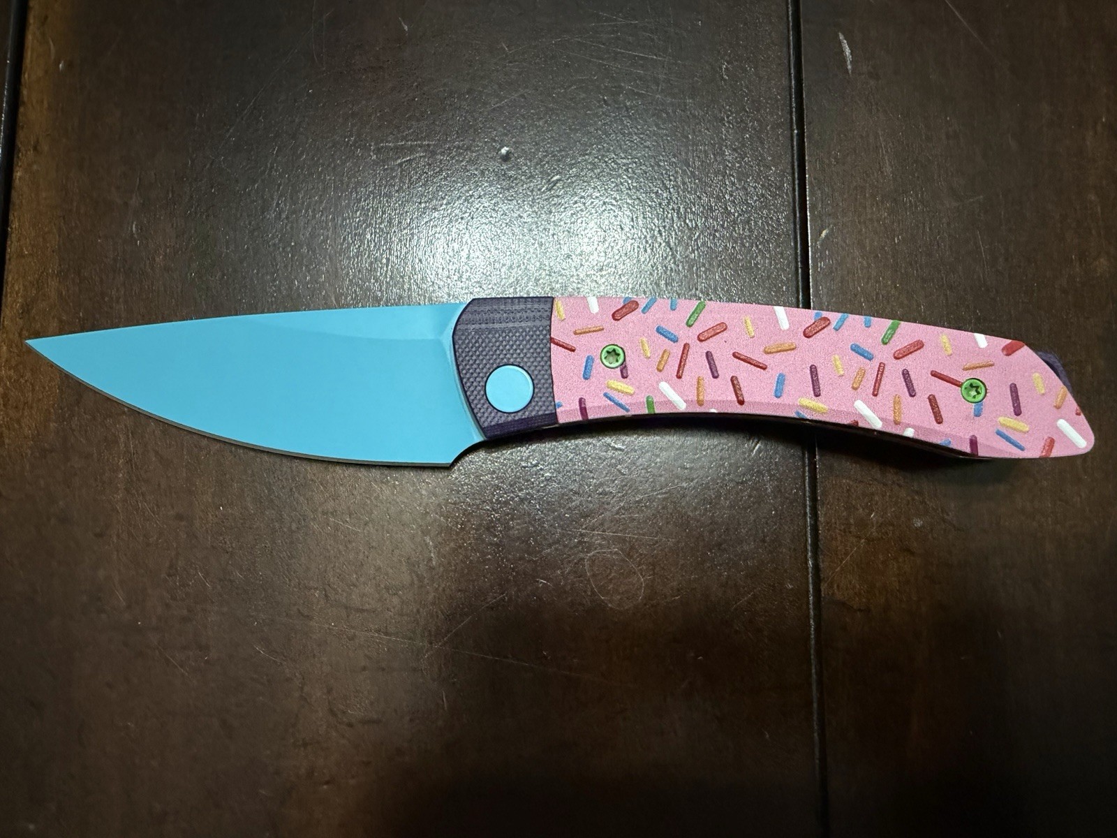 Kizer Mini Momo Liner Lock Pocket Knife Dessert Warrior