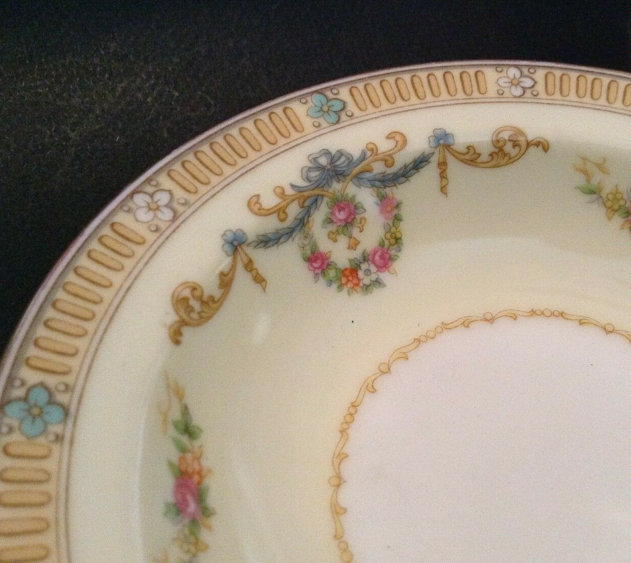 Noritake Tybalt – 5 Small Berry Or Dessert Bowls – Blue & Green Accents – Japan