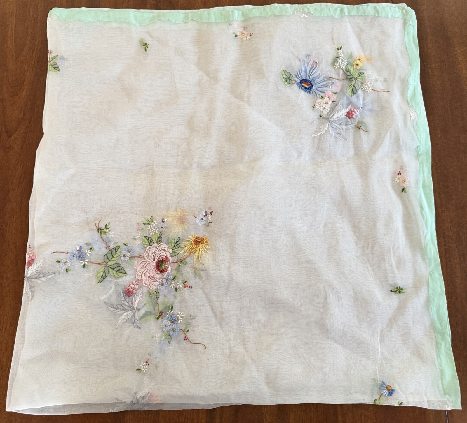 Vintage Madeira Hand Embroidered Organdy Linen Tablecloth 50×50 Floral Pastel