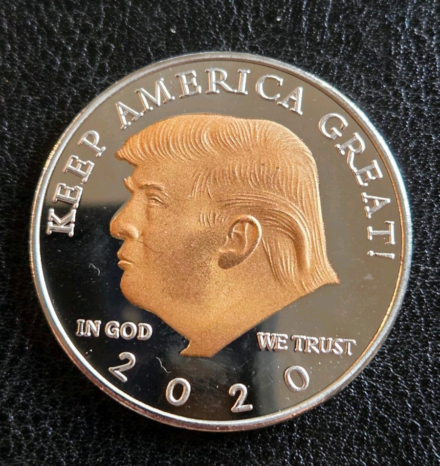 Donald Trump 2020 Keep American Great Commemorative Coin Silver Gold Plated