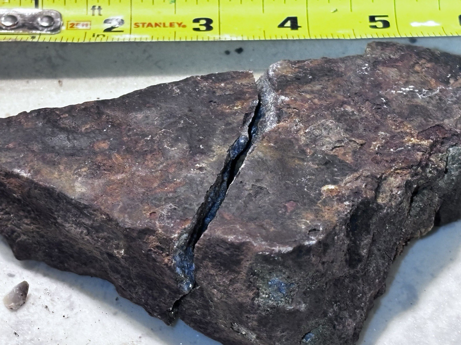 arizona gold silver copper ore sample looks to be loaded with calaverite.