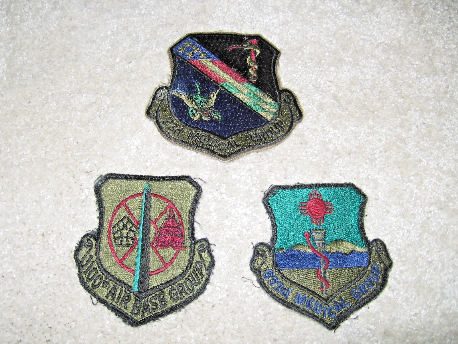 Military Militaria USAF Patches, Pins & Badges