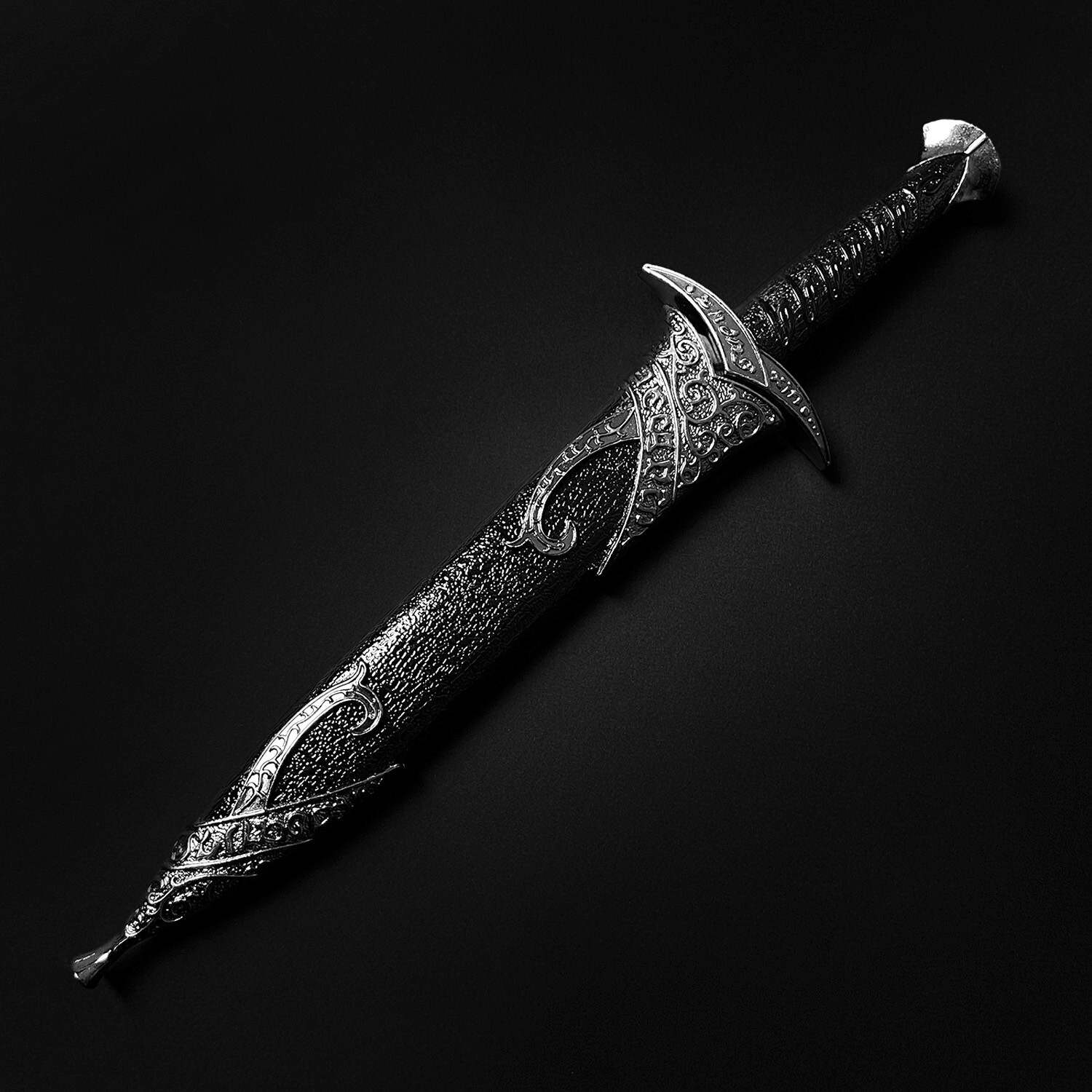11″ The Hobbit Fantasy Black Sword Dagger Replica (Sting)