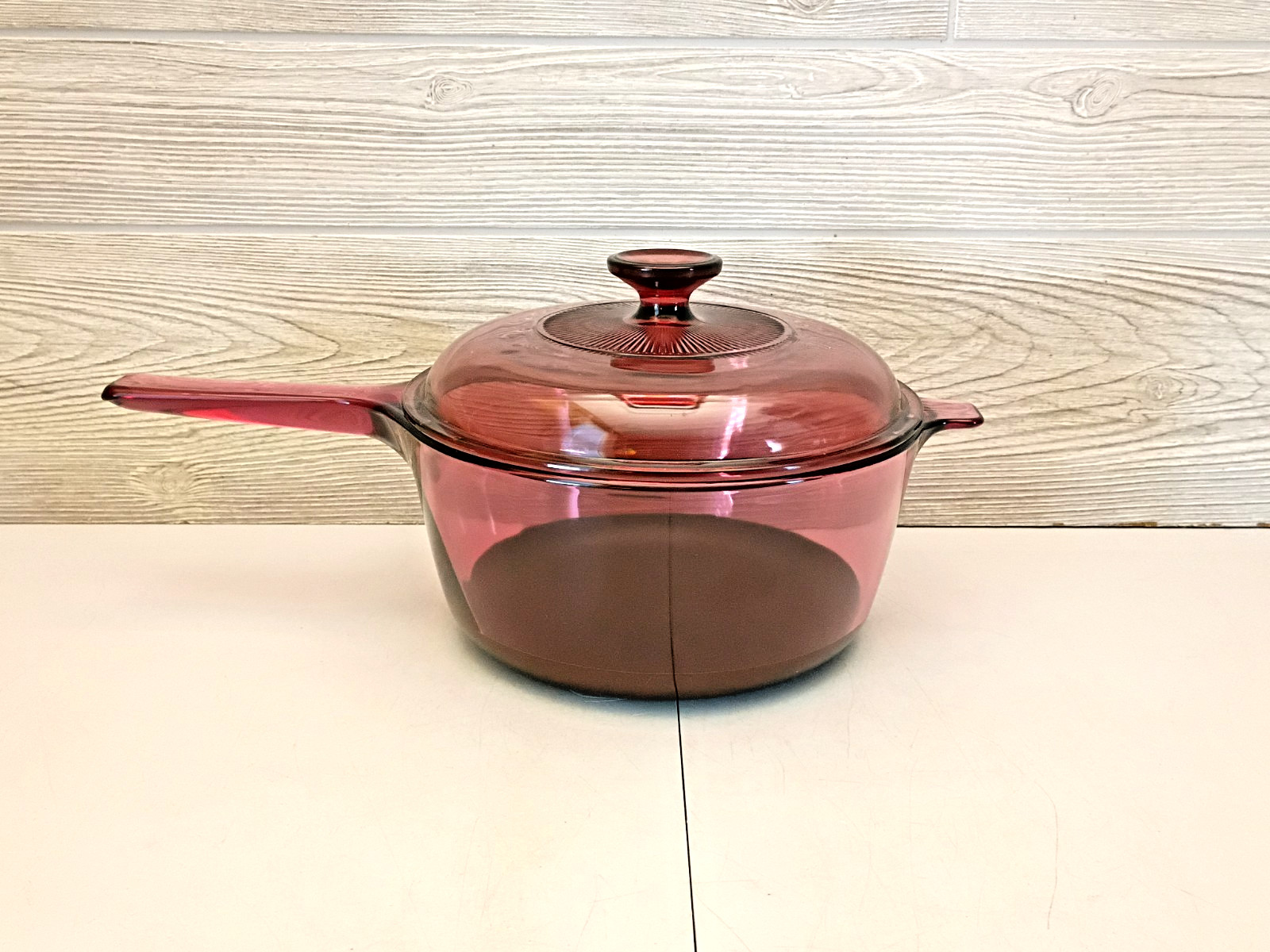 Visions by Corning Cranberry 2.5L Glass Saucepan w/ Pyrex Lid – New Open Box
