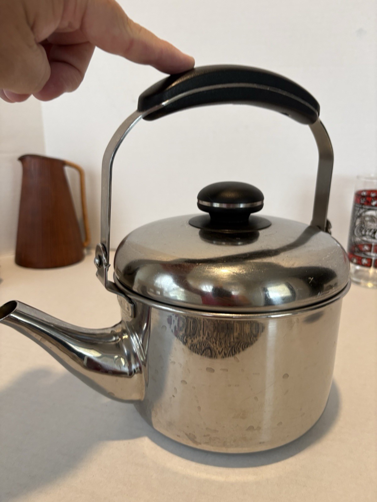 Vintage Cuisine-Cookware Tea Kettle 2qt 18/8 Stainless Steel With Lid