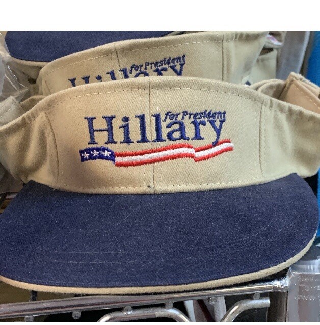 2 CLINTON = HAT + BOBBLE HEAD DOLL HILLARY PRESIDENT 2016 BILL DEMOCRAT NEW RARE