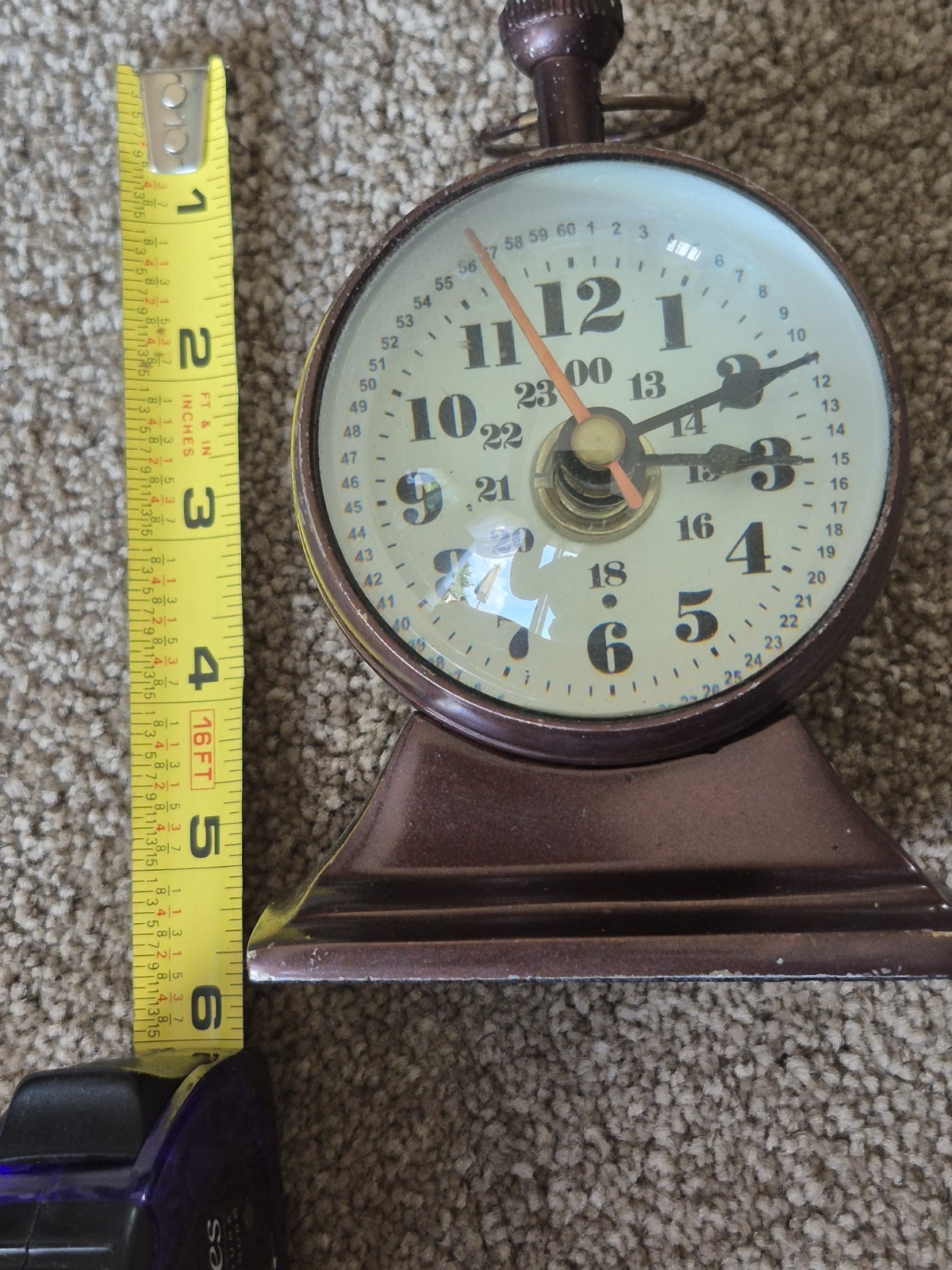 VTG GLASS DOMED CLOCK Compass DESK TOP MAGNIFIED DOME Nautical Old Works Well