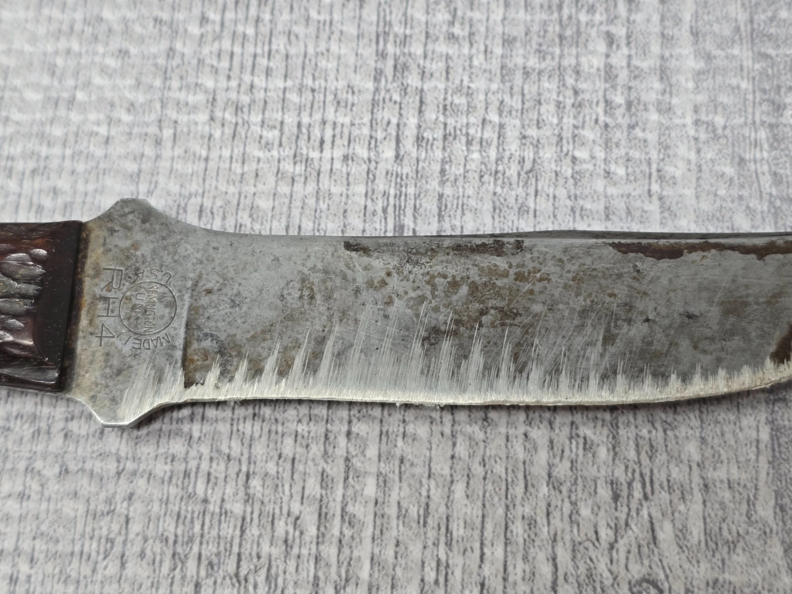 Vintage (1920-40) Remington UMC RH4 Fixed Blade Jigged Bone Knife + Sheath – USA