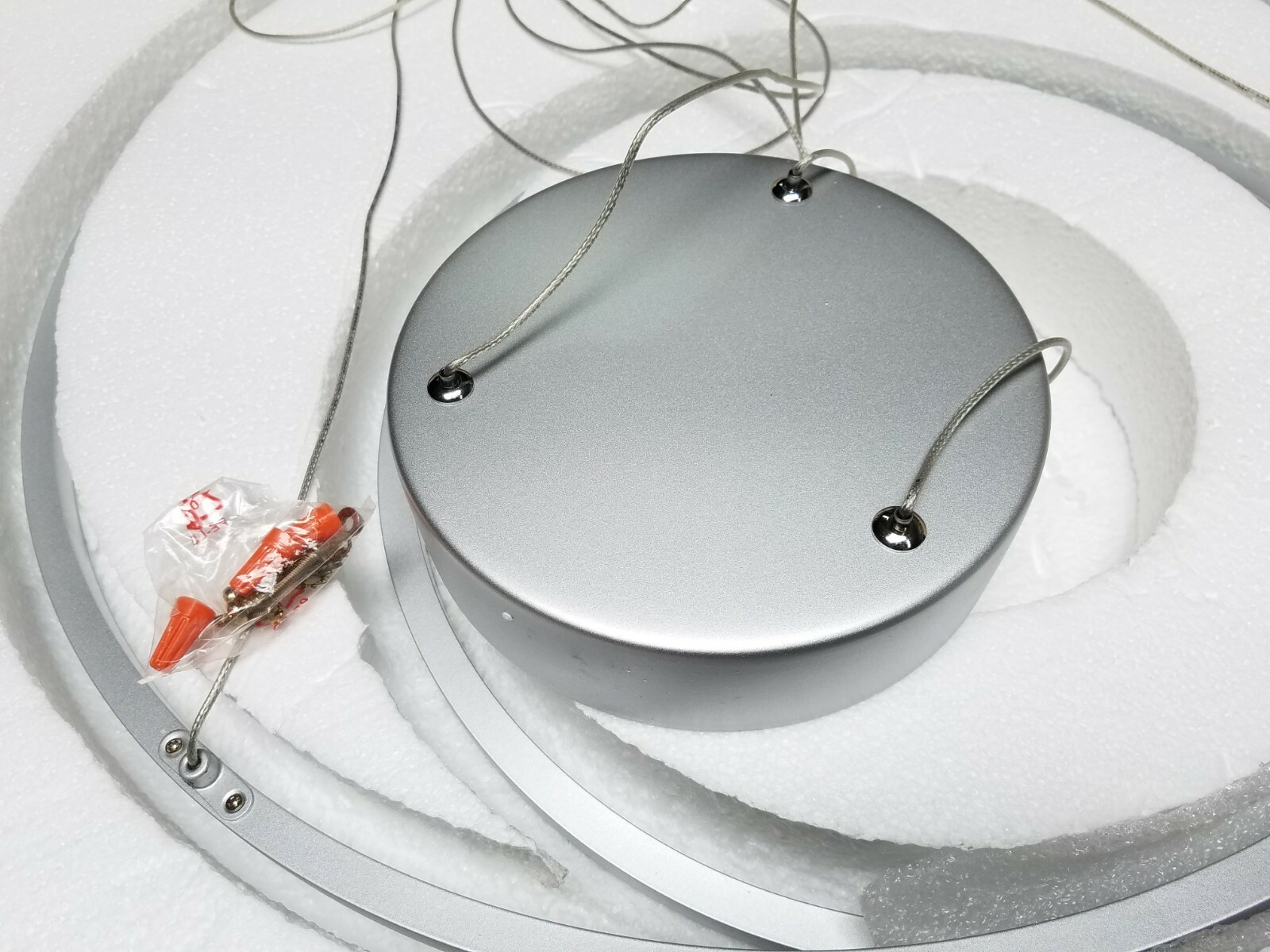ET2 Cycle E21325-MS Matte Silver 25″W LED Ring Chandelier