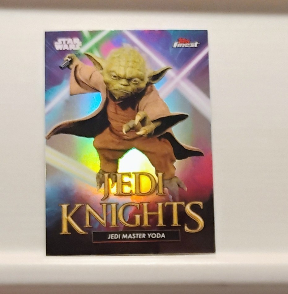 JEDI MASTER YODA “JEDI KNIGHTS” Refractor – 2026 Topps Finest Star Wars