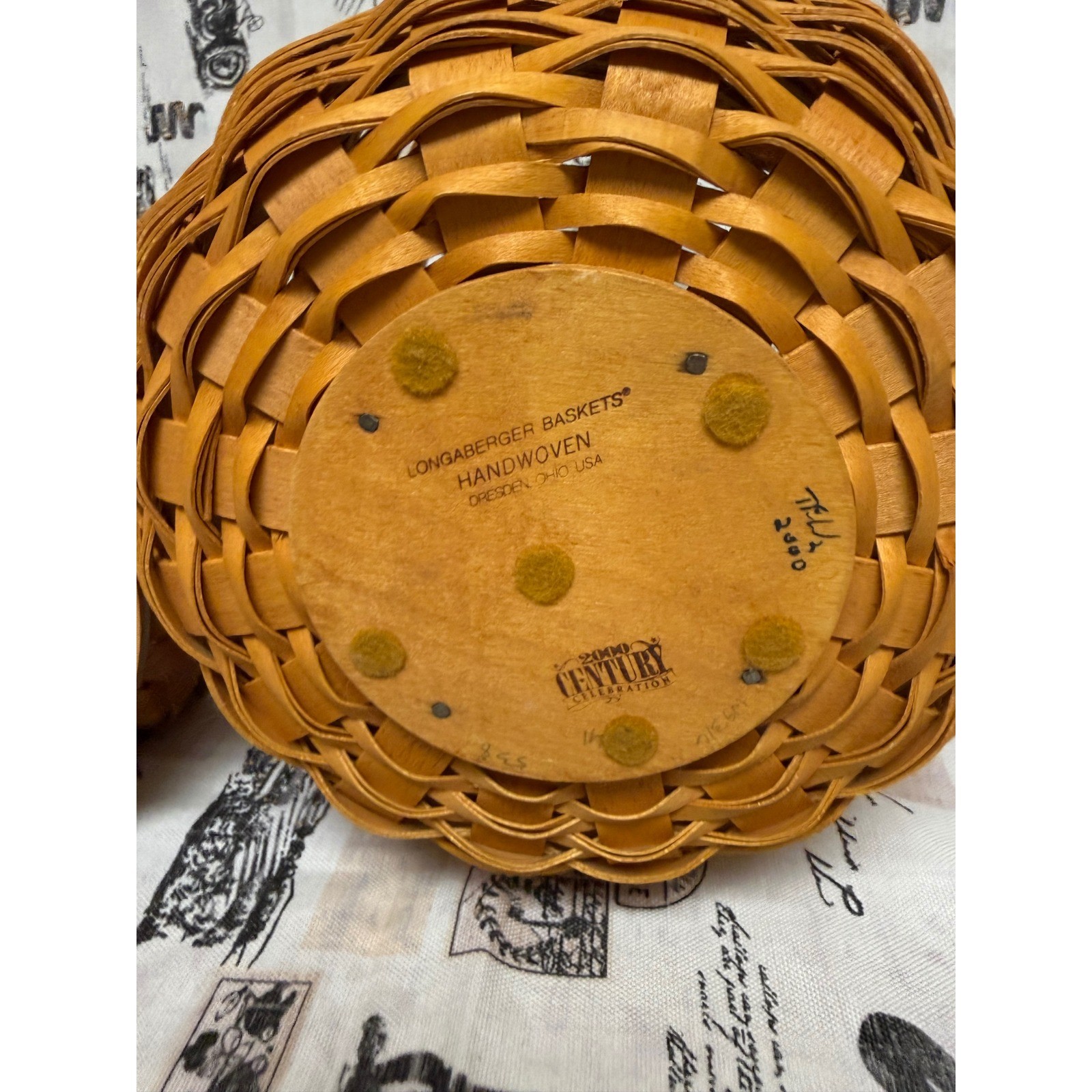 Longaberger 2000 October Fields Basket with Lid Protector and Leaf Tie-On