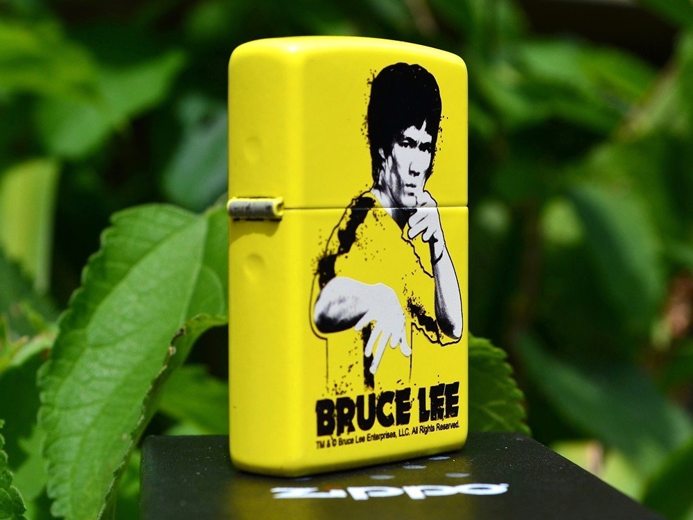 Bruce Lee “Yellow Suit” Zippo Lighter – Game of Death – Limited Edition – Dragon