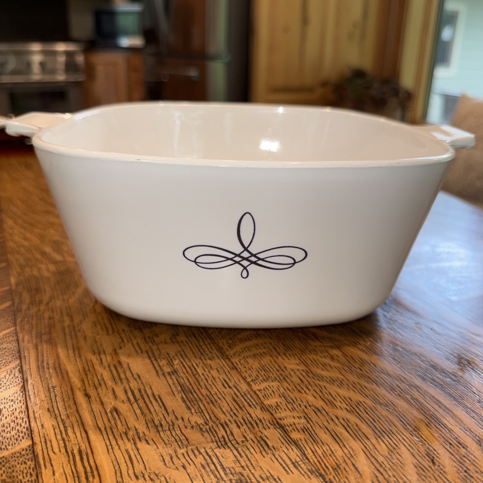 Vintage Corning Wear Black Trefoil Scroll Casserole Dish Pyroceram Bakeware 60’s