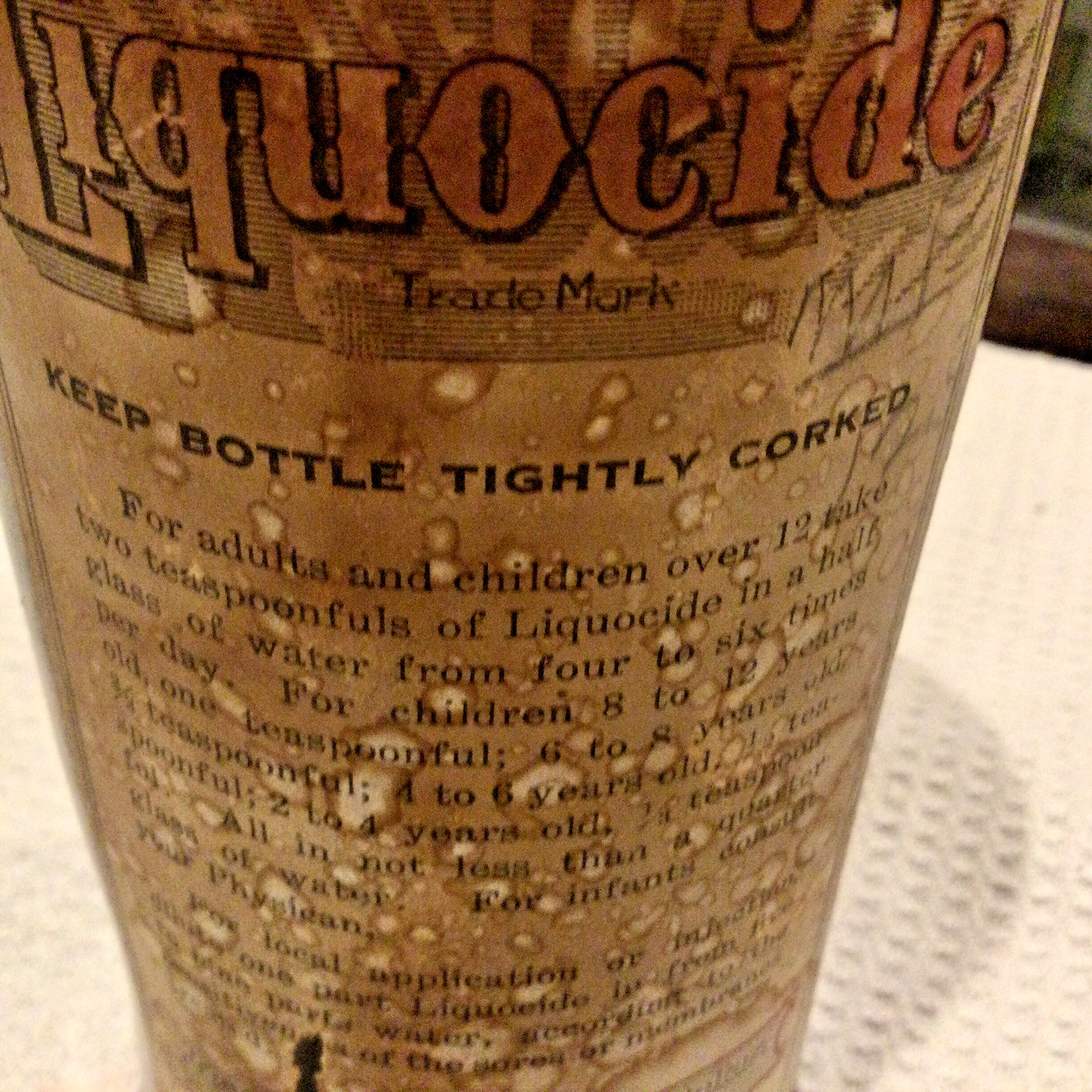 Antique Embossed LIQUOCIDE / LIQUOZONE Amber Glass Bottle FULL LABEL➕ 1/3 LIQUID