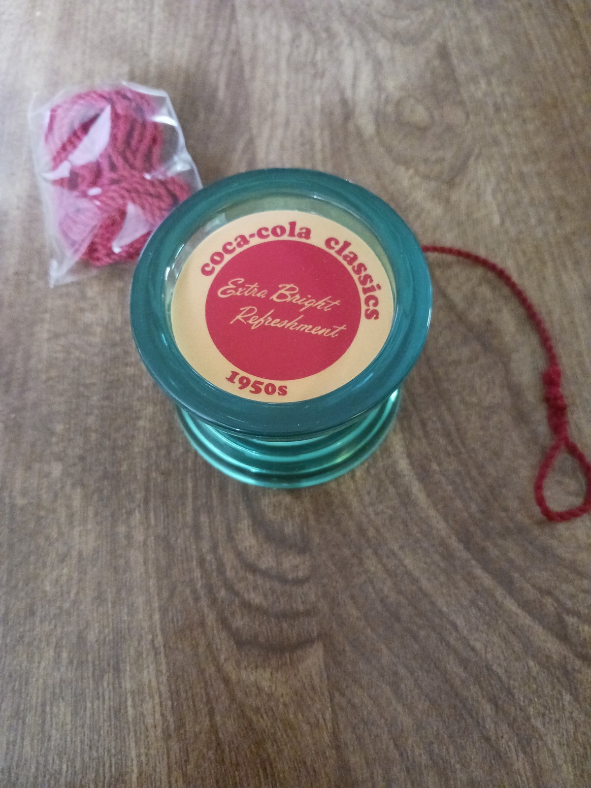 Coca-Cola Official Butterfly Yo-Yo Classic Logo design [1950s] Spin Gear