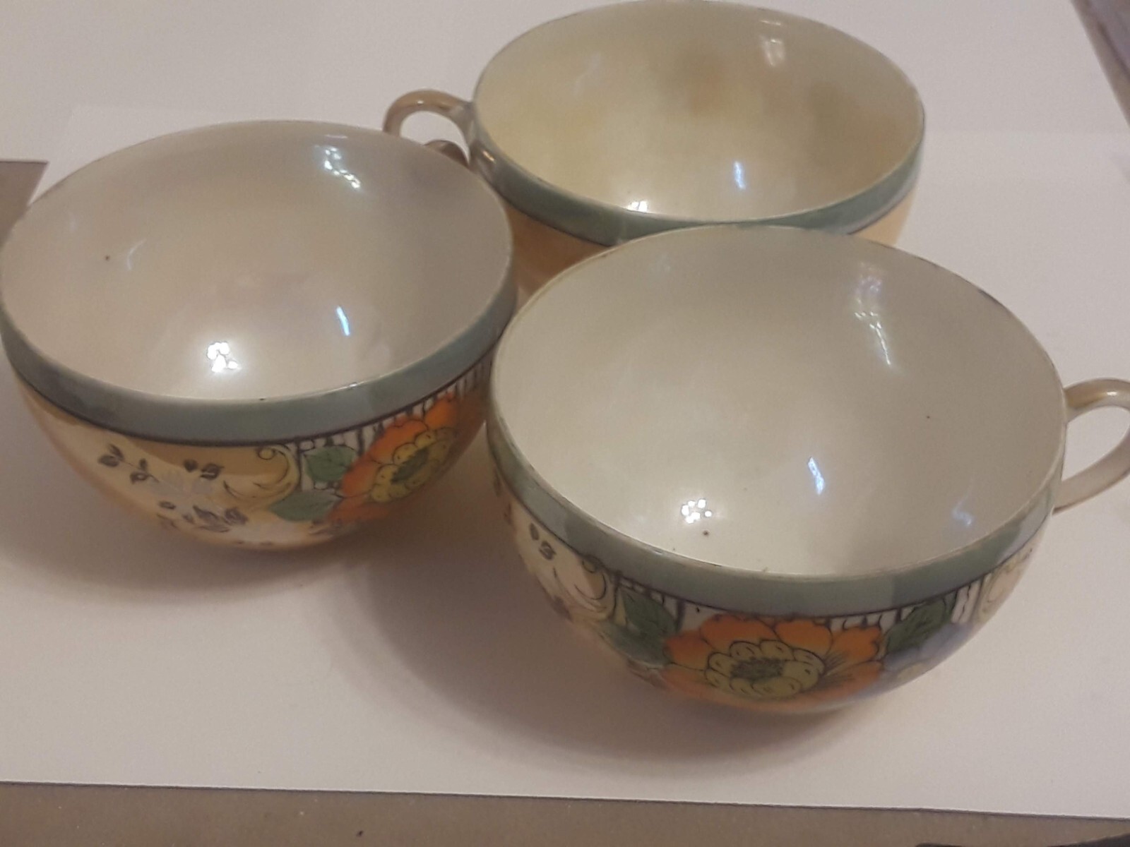 3 Vintage Hand Painted Luster Ware Porcelain teacups Japan (Y97f s6)