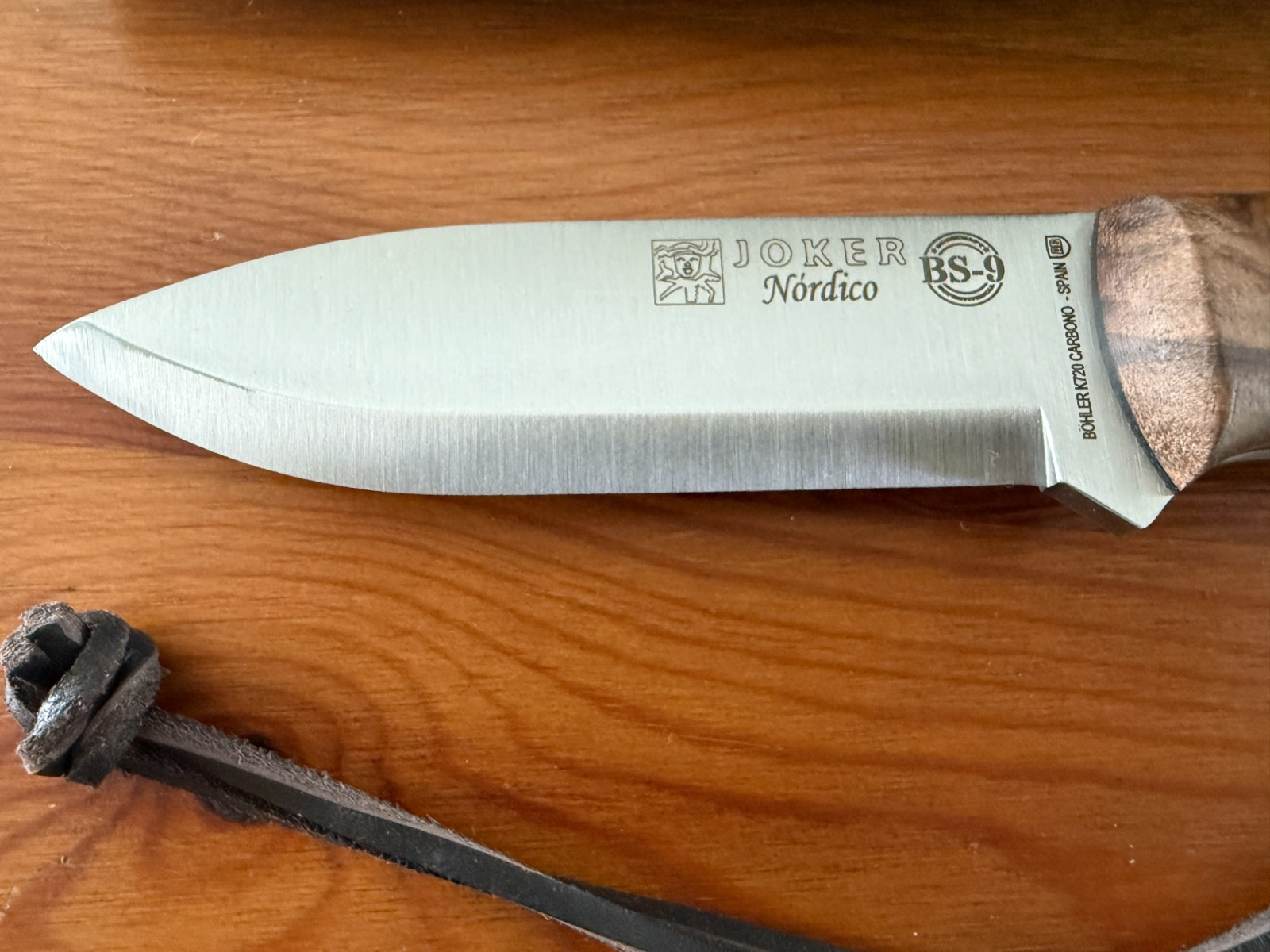 *Read Description* Joker Fixed-Blade Knife 3.9″ Carbon Steel Walnut Handle *Used