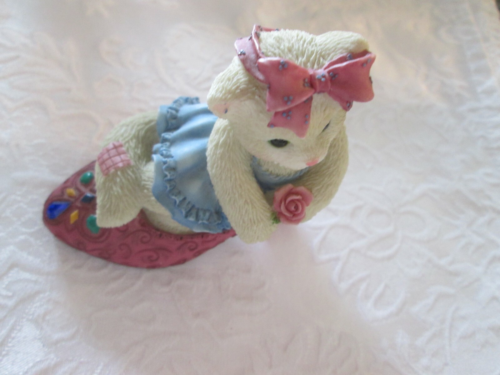 CALICO KITTENS “IT’S NOT EASY TO FILL YOUR SHOES” PRISCILLA HILLMAN FIGURINE BOX