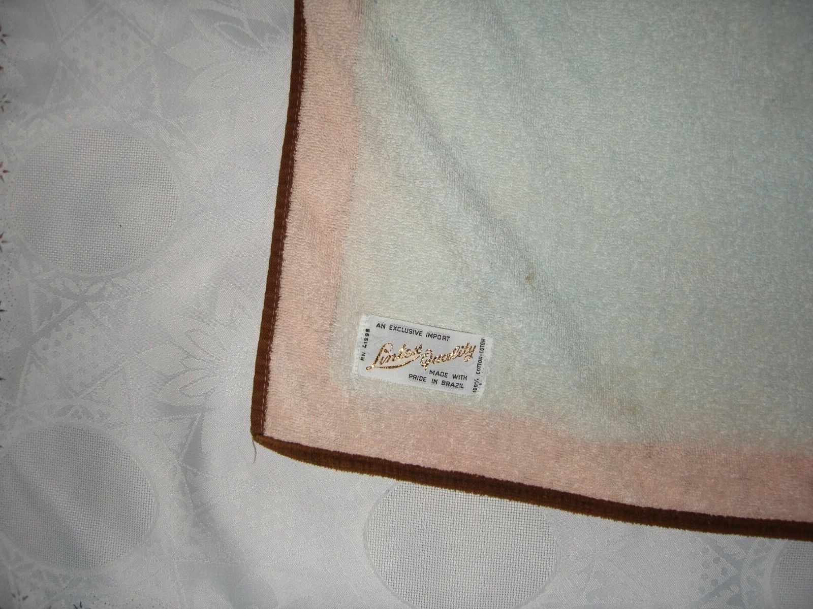 Vintage An Exclusive Import Lintex Quality Made Peacock Pride In Brazil Towel