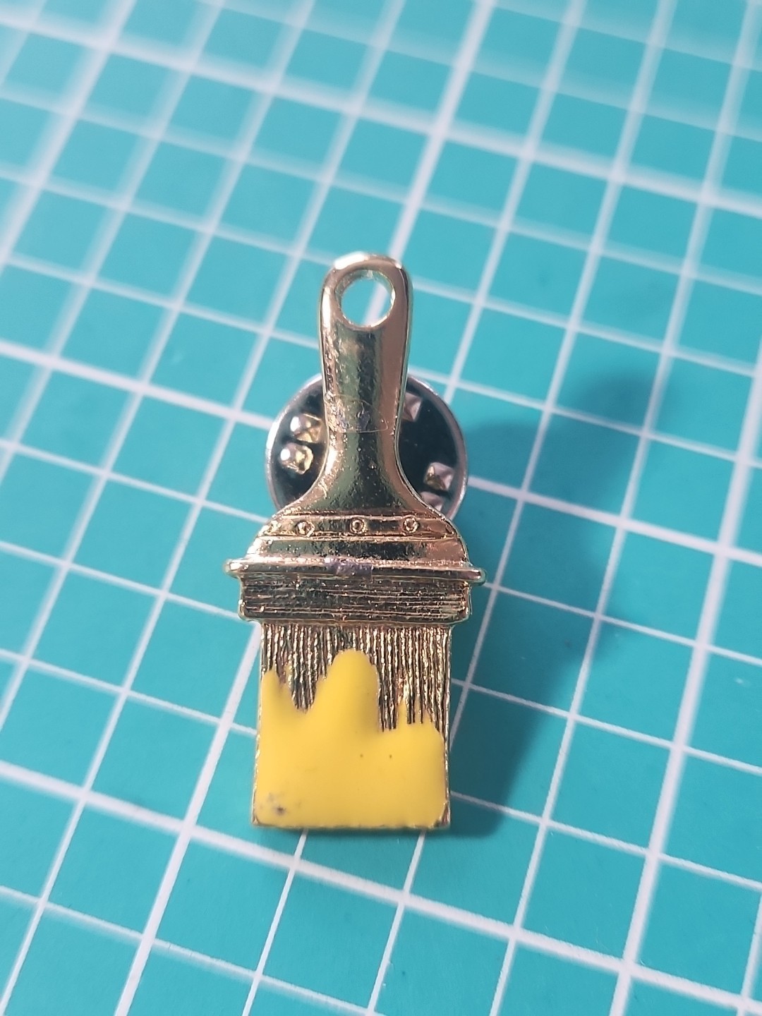 Vtg Paint Brush Gold Tone Lapel Pin